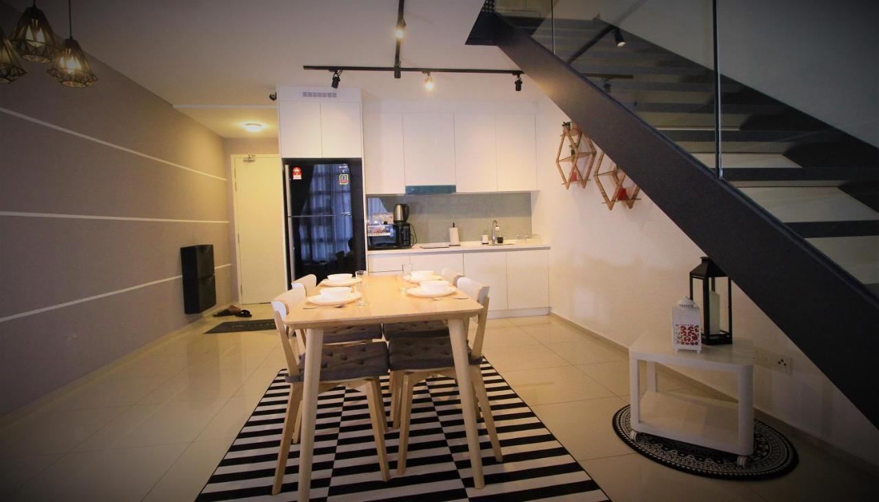 Mlh Designer Duplex Suite @ EkoЧерас Экстерьер фото